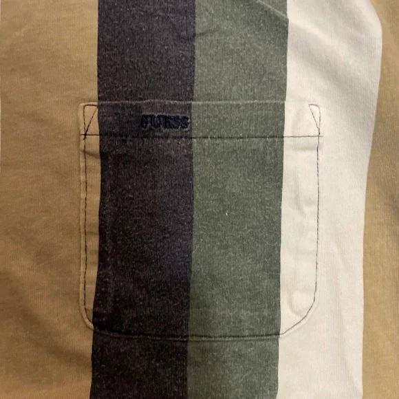 Vintage Guess Vertical Stripe Pocket T-Shirt Mens Large Green Tan Navy 90s Korea - Picture 3 of 5